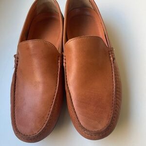 Men’s Wolf & Shepard Size 91/2 Leather Loafers/Moccasins